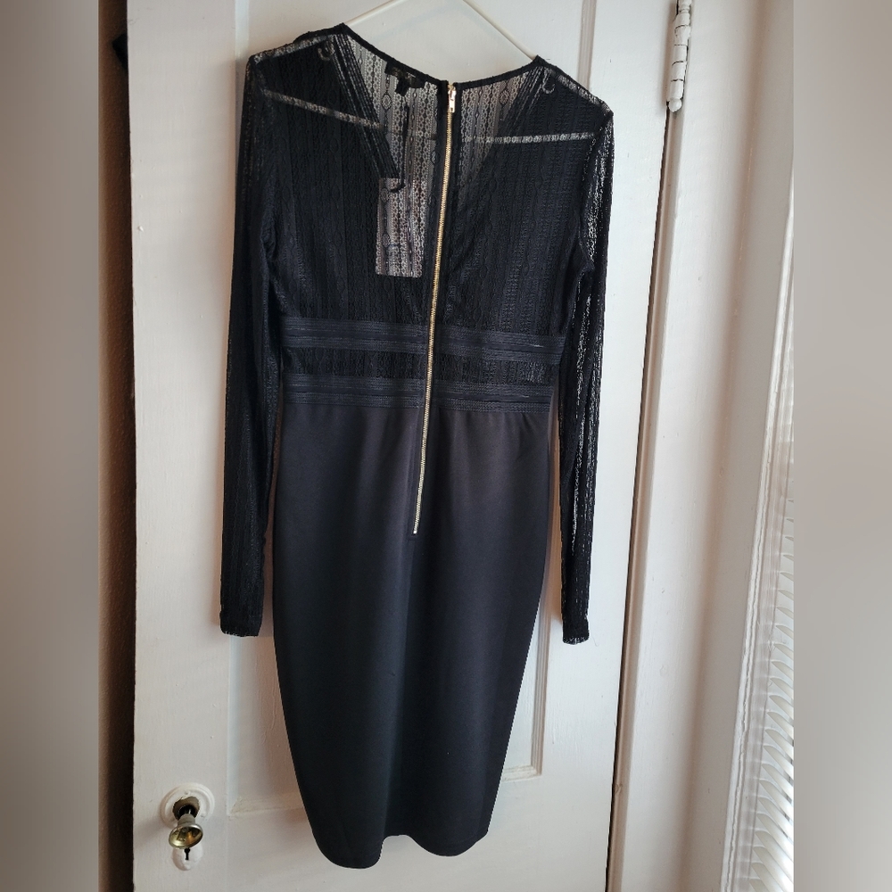 Dress - Picture 4 of 4